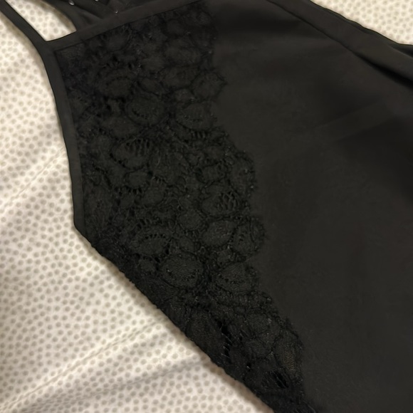 Black aritiza tank top - Picture 3 of 3